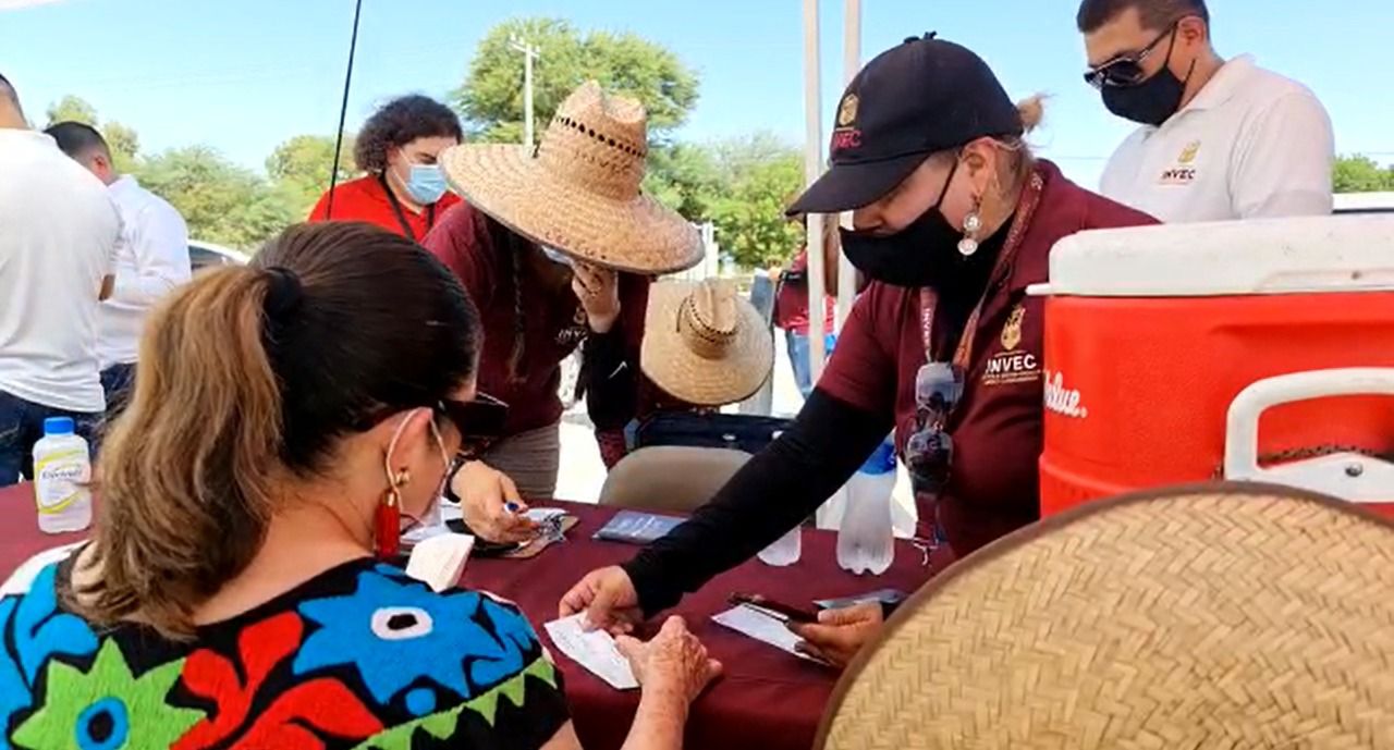 Supervisan macro campaña de registro vehicular en Mexicali