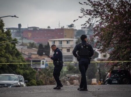 Localizan a un hombre sin vida con disparo en la cabeza en la Ampliación Guaycura