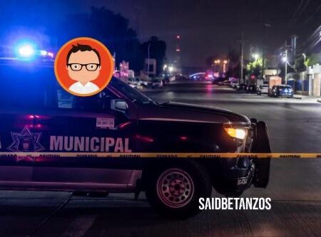 Dejan cadáver con mensaje frente a la comandancia de la Policía Municipal en Tijuana