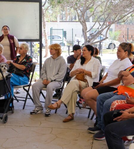 Capacitan a ciudadanos en programa de limpieza urbana en Tijuana