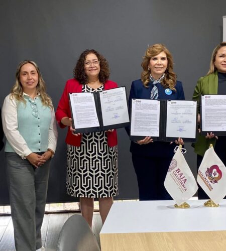 DIF BC y UPN firman convenio para apoyar a la niñez en albergues