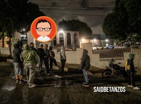 Guardias obreras en FMX: temen que se lleven máquinas antes de pagarles