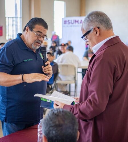 Alfredo Álvarez presenta su Plan Maestro en encuentros con líderes vecinales y transportistas