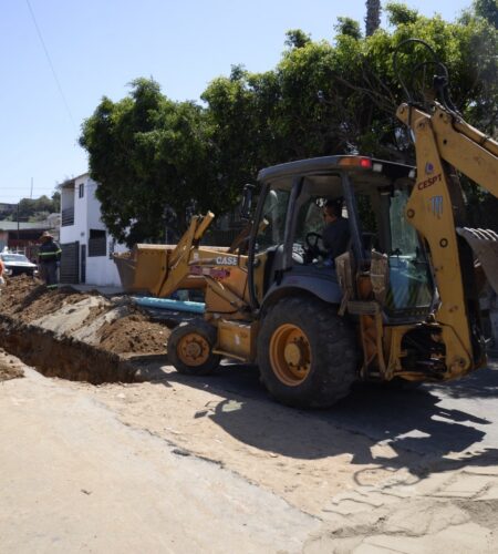 Mejoran red sanitaria en Lomas del Porvenir para reducir afectaciones