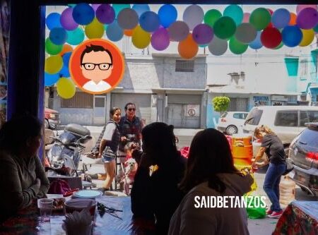 Migrante oaxaqueña reúne a madres en movilidad con comida y apoyo