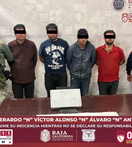 Detienen a cuatro hombres armados tras persecución en Tijuana