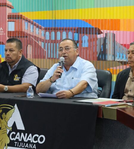 Canaco Tijuana defiende a locatarios de Otay contra proyecto de puente elevado