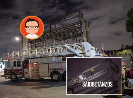 Sobrevive tras caer de torre de la Catedral Metropolitana