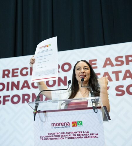 Julieta Ramírez se registra por BC y asegura va a garantizar la continuidad de la 4T