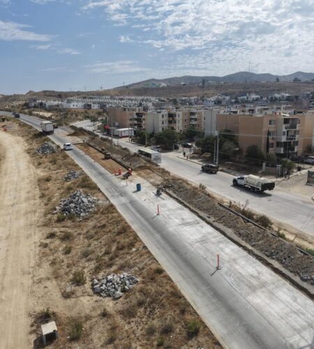 Continúan obras de rehabilitación en tramo sur del Corredor Tijuana-Rosarito 2000