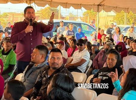 Burgueño arrancó en San Quintín sus asambleas rumbo a la coordinación de MORENA