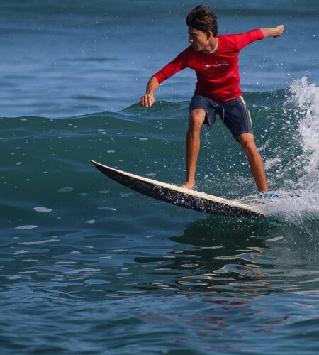 Israel Rosas conquista oro y plata en surf en la Olimpiada Nacional CONADE 2026