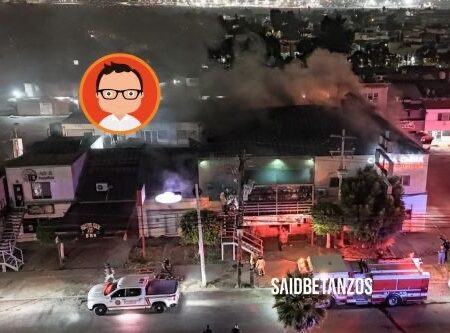Humo en negocio cerrado moviliza a Bomberos