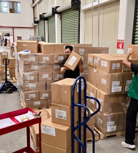 Baja California recibe medicamentos e insumos para hospitales generales