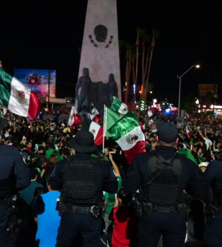 Detienen a tres tras festejos por el triunfo de la selección en Mexicali