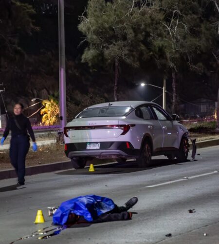 Hombre muere atropellado en el Periférico y conductor queda detenido