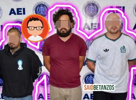Arrojaron dos cadáveres en un lote baldío; uno vigilaba mientras otros dos los bajaban