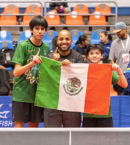 Gael Camarillo brilla con tres oros en el centroamericano y del Caribe de Tenis de Mesa
