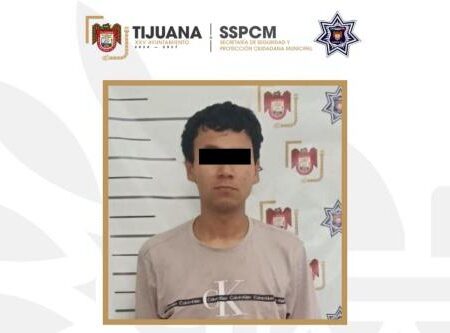 Golpea a un hombre y resultó era buscado por violencia familiar
