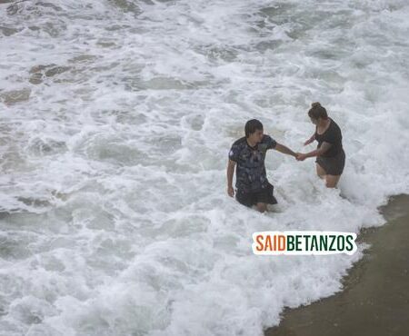 Familias despiden las vacaciones en Playas de Tijuana