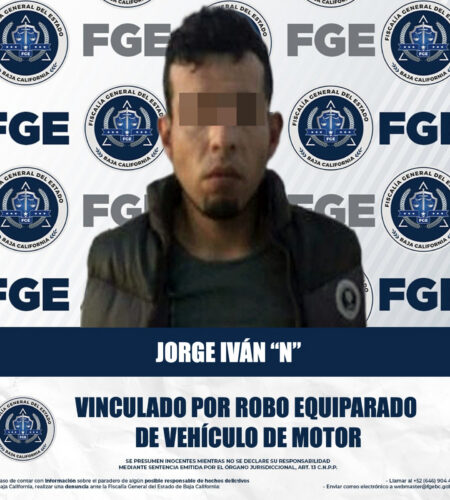 En Mexicali, vendedor de auto con reporte de robo en EE. UU. termina en prisión