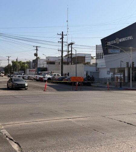 Emiten recomendaciones viales ante cierre de puente en la avenida Espinoza