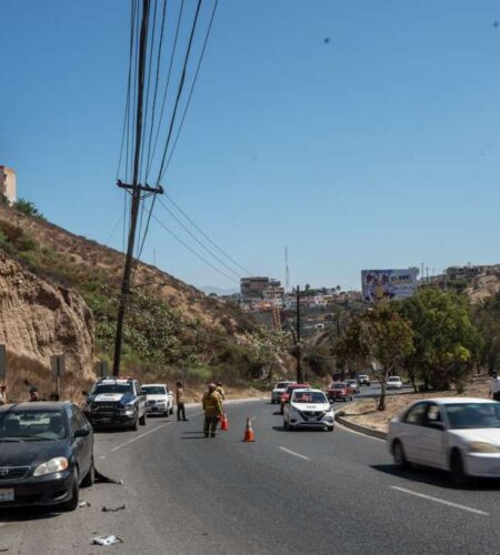 Accidente en bulevar Fundadores provoca daños materiales