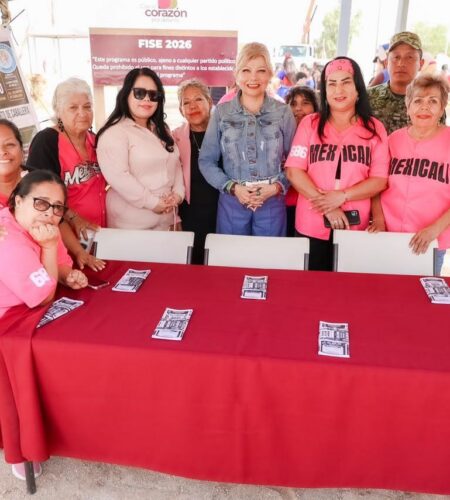 Fiscalía acerca servicios y orientación a vecinos de la colonia Robledo