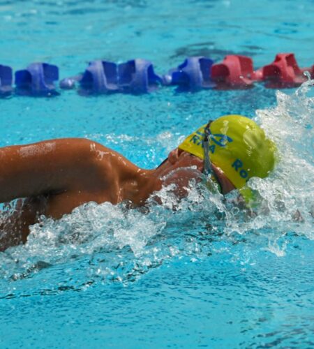 Torneo de natación reúne a 329 atletas por aniversario del CAR Tijuana