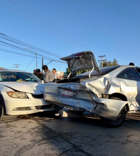 Choque múltiple en Mariano Matamoros deja a una abuelita herida